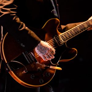 ACOUSTIC GUITAR COURSES